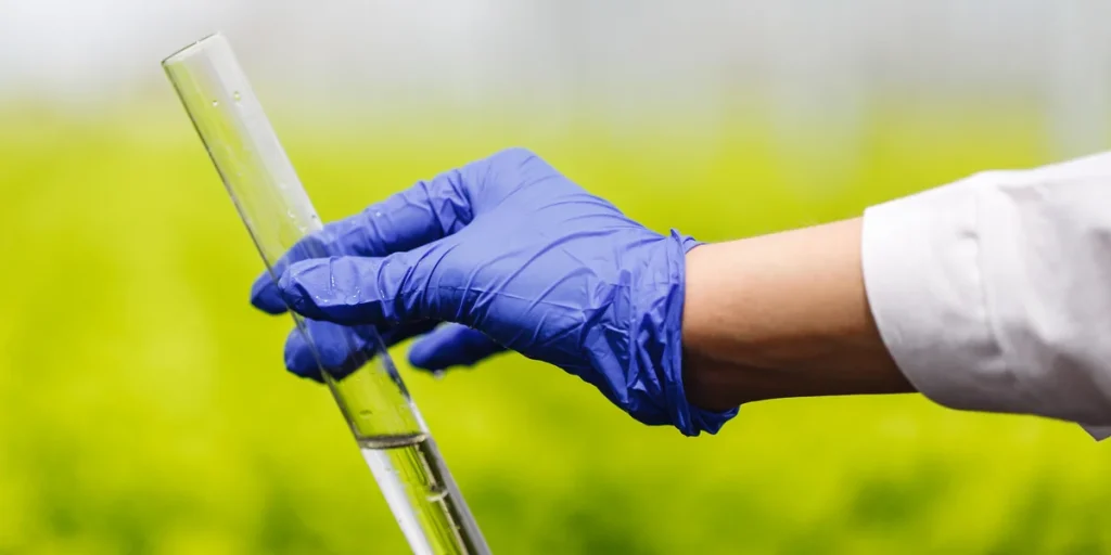 Análisis confiables para garantizar la calidad del agua